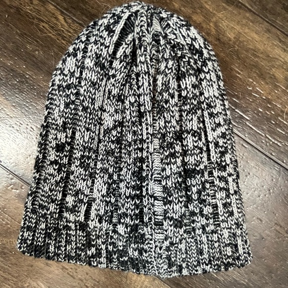 “Hot Mess" Theme Stocking Cap ~ Knit Beanie ~ Gray & Black cozy winter - Picture 3 of 3